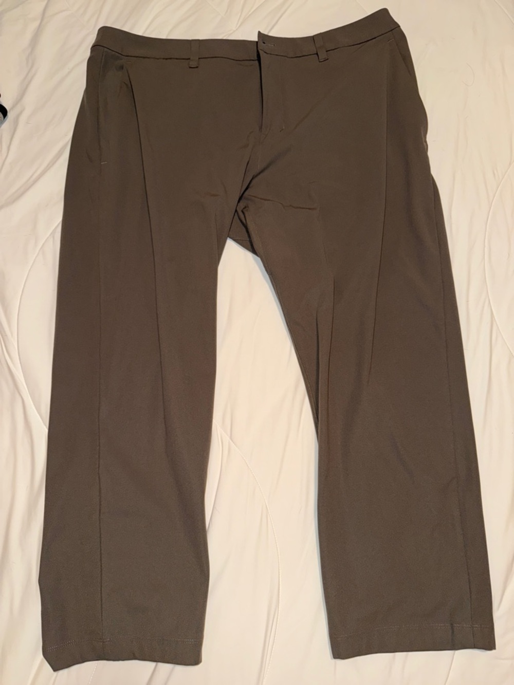 lululemon Men's Dark Brown ABC Classic Fit Pants 38x28